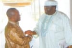 Chairman of Arik Airlines, Sir Johnson Arumeni (right) exchanging pleasantries with the Chief of Protocol (CP), Bayelsa State, Diepreye Zeb at the Port Harcourt International Airport, Omagwa, recently. Photo: Ike Wigodo