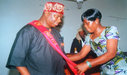 Rivers State Commissioner for Works, Hon Dakuku Peterside, being decorated by a lawmaker with the Opobo/Nkoro legislative Assembly, Hon Gift Opusunju, as life member of the Assembly, at the council premises, yesterday.