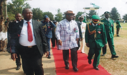 Rivers State Deputy Governor, Engr. Tele Ikuru (middle), representing Governor Chibuike Amaechi at Armed Forces Remembrance Day Celebration, in Port Harcourt, yesterday. Photo: Chris Monyanaga.