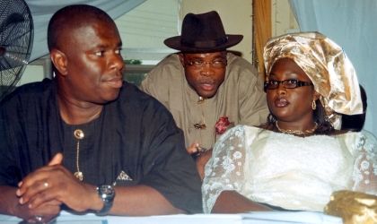 Rivers State Commissioner for Urban Development, Hon Osima Ginah (middle) chatting with Commissioner for Works, Hon Dakuku Peterside (left) and Commissioner for Women Affairs, Hon Manuela George-Izunwa at the reception organised by the Bakana community development Association, for five eminent citizen of Bakana in Degema Local Government Area of Rivers State.