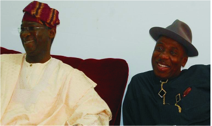 Rivers State Governor, Rt Hon Chibuike Rotimi Amaechi (right) and his Lagos State counterpart, Governor Babatunde Fashola during the Lagos Business School Alumni Executive MBA Conference in Lagos, yesterday.