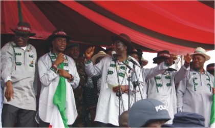 President Goodluck Jonathan (middle) addressing Governors of the South-South as the  Peoples Democratic Party (PDP)  flagbearers for the April general elections, in Port Harcourt, last Saturday.