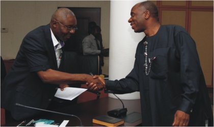 Rivers State Governor, Rt.Hon. Chibuike Amaechi (right) in a handshake with Mr. Patrick Ogbu, Chairman, Nigerian Television Authority (NTA) Board of Directors, during a courtesy  visit to Government House, Port Harcourt, yesterday.