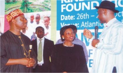 Senator representing South-East Senatorial District in the National Assembly, Senator Magnus Abe (right) with wife of Rivers State Governor, Dame Judith Amaechi and member , House of Representatives, Opobo/Nkoro Federal Constituency, Hon Dakuku Peterside, during the 2nd National Conference on Kindergarten Education in Port Harcourt ,on Wednesday.