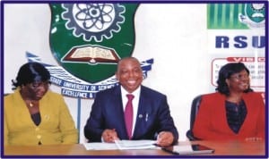 Vice Chancellor, Rivers State University of Science and Technology, Prof Barineme Fakae (middle) with the Registrar, Mrs Daba Odimabo (left) and the  Librarian,  Dr Blessing Ahiauzu, at the university’s  25th Convocation  press briefing in Port Harcourt, last Monday.