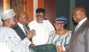 L-R:Govs. Babangida Aliyu of Niger, Emmanuel Uduaghan of Delta, Murtala Nyako of Adamawa, Minister of Finance, Dr Ngozi Okonjo-Iweala and Gov. Gabriel Suswam of Benue, at the National Economic Council meeting in Abuja, yesterday