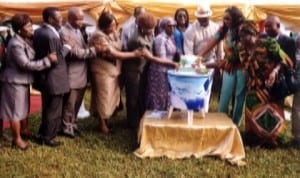 Commissioner for Commerce and Industry, Barr Chuma Chienye (4th right), his wife, Mrs Chienye (3rd right), Commissioner for Women Affairs, Mrs Joeba West (6th right), Permanent Secretary in the Ministry of Commerce and Industry, Ms Kadilo Brown (7th right), at the opening ceremony of Xmas Discount Market in Port Harcourt, yesterday. Photo: Chris Monyanaga