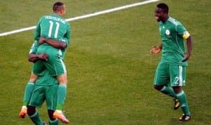 Joseph Yobo (2) and Odemwingie (11) celebrating in Nigeria’s colours