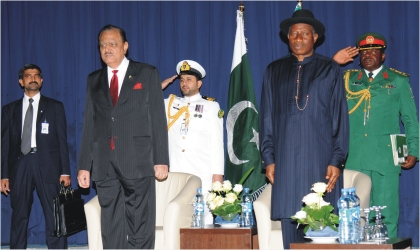 President Goodluck Jonathan (2nd right) and President Mamnoon Hussain 