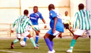 Dolphins and Sharks FC’s players in a past contest. While Dolphins FC progressed to the 2014 Federations Cup semi final, Sharks lost 0-2 to Enyimba to crash out.