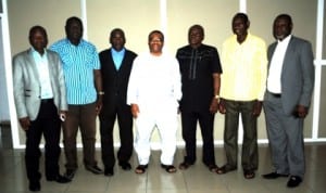 General Manager, Rivers State Newspaper Corporation, Mr Celestine Ogolo (middle), in a group photograph with officials of 1980 County  Run, during their visit to the corporation, yesterday. Photo: Nwiueh Donatus Ken