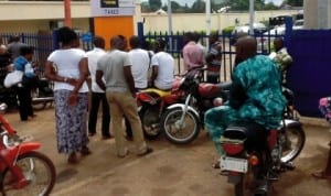 NLC and TUC officials picketing  banks in Makurdi as a result of  the workers  strike  in Benue State, recently.