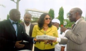 Manager, Occupational Health Mobil Producing Nigeria, Dr Ayodele Fagbemi (right) presenting some medical facilities  to Regional General Manager, FAAN, Mrs Ebele Okoye (middle).  With them are General Manager, Medical, FAAN, Lagos, Dr Oduwole Wale (left) during an offical hand-over ceremony of completed project at FAAN Medical Centre , Port Harcourt Int’l Aiport, Omagwa. Photo: Egberi A. Sampson