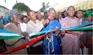 Rivers State Deputy Governor, Engr Tele Ikuru (right) and other dignitaries at the commissioning of some projects in Andoni last weekend