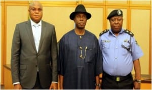 Rivers State Governor, Rt. Hon. Chibuike Rotimi Amaech(middle), new Rivers Police Commissioner, Dan Bature (right) and outgoing Rivers State Police Commissioner, AIG Tunde Ogunsakin when the duo paid the governor a courtesy visit at Government, Port Harcourt, yesterday
