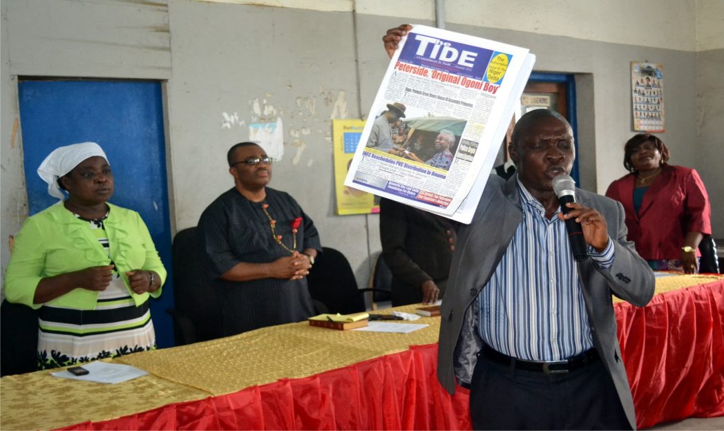 Pastor, Mountain of Fire Ministry, Hanson N. Cleophas (2nd right) dedicating The Tide Newspaper during the 43rd Anniversary of Rivers State Newspaper Corporation (RSNC) yesterday, at the corporation’s commercial hall. With him are the Director of Admin. Emi Jameson (left), General Manager, (RSNC), Mr Celestine Ogolo and Director, Publications, Mrs. Juliet Njiowhor (right). Photo: Nwiueh Donatus Ken