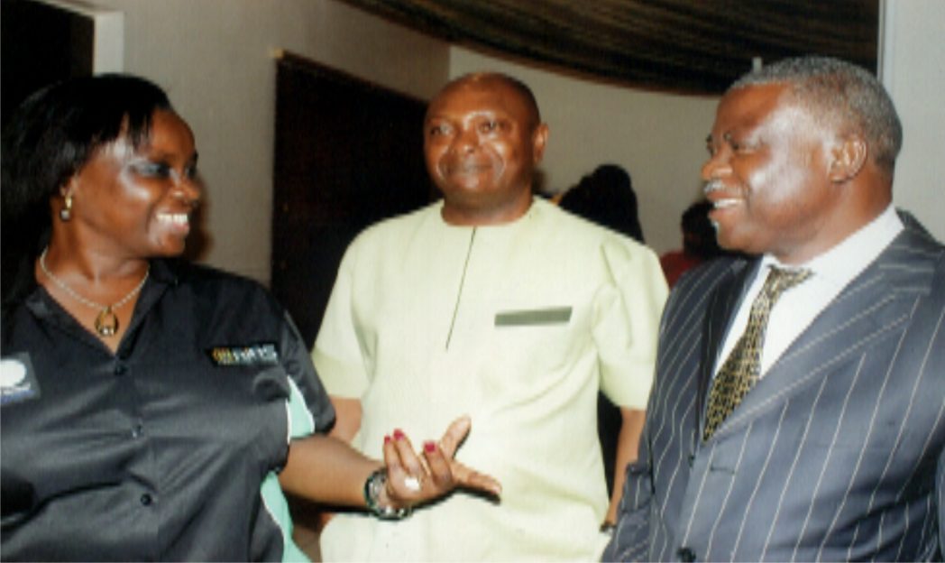 L-R: Executive chairman, Rivers State Internal Revenue Service, Onene Osila Obele-Shoko, Board member (RIRS) Christian Ogbowu, and Board member (RIRS) Representing Rivers East, Sir Nelson Wali during the Media Dinner Organised by RIRS in Port Harcourt, recently. Photo: Egberi .A. Sampson