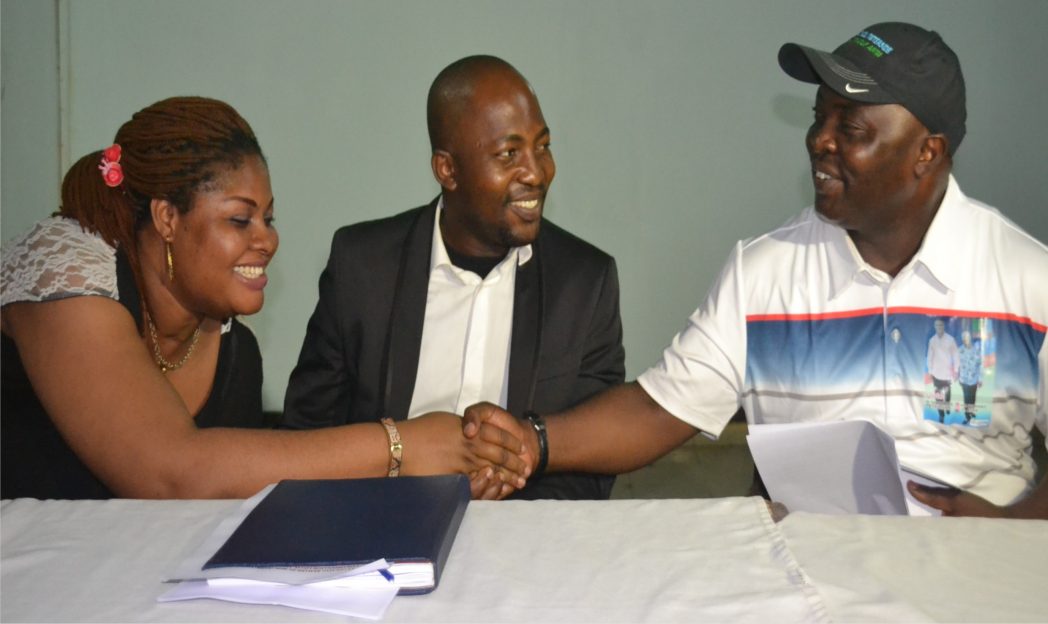 Rivers State APC governorship running mate, Honourable Asita (right) in a handshake with Barr Pedro Akpala, during a meeting with lawyers at their Fourth General Meeting in Port Harcourt, last Monday. With them is Barr Eric Robinson.