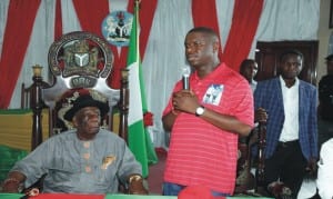 Dr. Dakuku Peterside, APC Standard bearer in Rivers State, addressing HRM King GNK Giniwa, Chairman, Supreme Council of Ogoni Traditional Rulers, and his chiefs during a courtesy call at his palace.     Photo: NAN