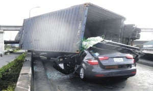 Scene of an accident on Iganmu-Apapa-Wharf link bridge in Lagos, recently.