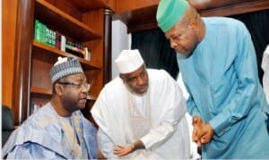 L-R: Former Speaker, Ghali Na'Abba discussing with former Speaker, Aminu Tambuwal and  former Deputy Speaker, Emeka Ihedioha, during a courtesy visit by the past Speakers and Deputies to the newly elected speakers at the National Assembly in Abuja, Wednesday 