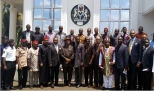 Governor Willie Obiano of Anambra State (8th right),with members of NIA, Anambra State chapter, during their visit to the Governor in Awka, recently.