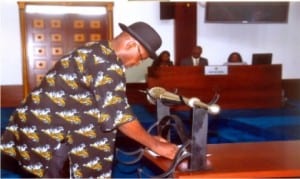 Deputy Speaker, Rivers State House of Assembly, Hon Marshall Uwom, presentig a motion on Nigeria Agip Oil Company’s operations exploration in some communities in Abua/Odual Local Governemt Area to the House in Port Harcourt during a sitting, recently. Photo: Chris Monyanaga