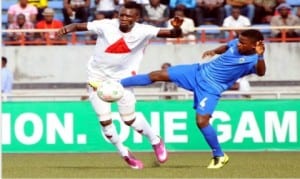 Rangers’ striker, Bobby Clement in a duel with Enyimba’s Chinedu Anazemba in a league encounter at the Enyimba International Stadium, Aba, recently.