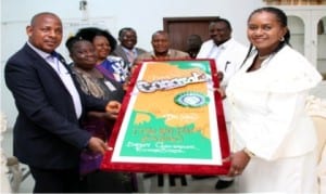 Rivers State Deputy Governor, Dr. Ipalibo Harry Banigo (right) receiving a congratulatory card from interim Chairman, Directors Forum, Community Health Practitioners, Rivers/Bayelsa State Chapter, Prince John Egbe, during a courtesy visit to Government House, Port Harcourt recently.        Photo: NAN