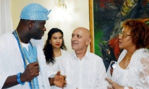 L-R: Ooni of Ife, Oba Adeyeye Ogunwusi Ojaja 11, wife of the Cuban Ambassador to Nigeria, Melva Perez De Trejo, Ambassador of Cuba, Carios Trejo Sosa and Deputy Ambassador, Miriam Morales Palmero, during a reception organised by the Ooni for African Ambassadors and other countries that claim Yoruba Descent, at the Cuban Embassy in Abuja on Thursday.