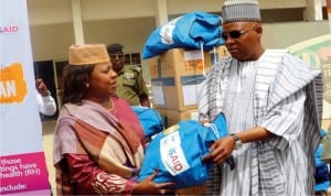 un Resident Coordinator, Ms Fatma Samoura handing over unfpa Health Kits to Governor Kashim Shettima of Borno during her visit to Maiduguri last Thursday.