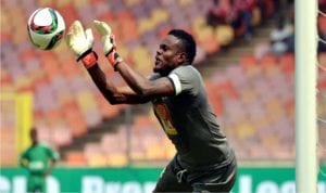 Enyimba’s keeper, Theophilus Afelokhai in action against Pillars on Wednesday.