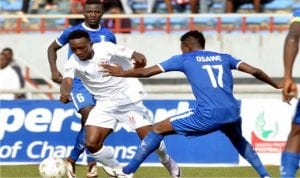 Rangers International of Enugu striker, Chisom Egbuchulam (middle), trying to meander through 3SC defenders in an NPFL match at the Nnamdi Azikiwe Stadium, Enugu at the weekend.