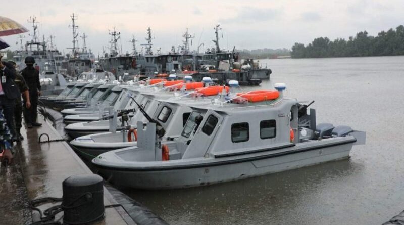 Customs Declares War On Sea Criminals, Commissions 18 Boats In Rivers –  :::…The Tide News Online:::…
